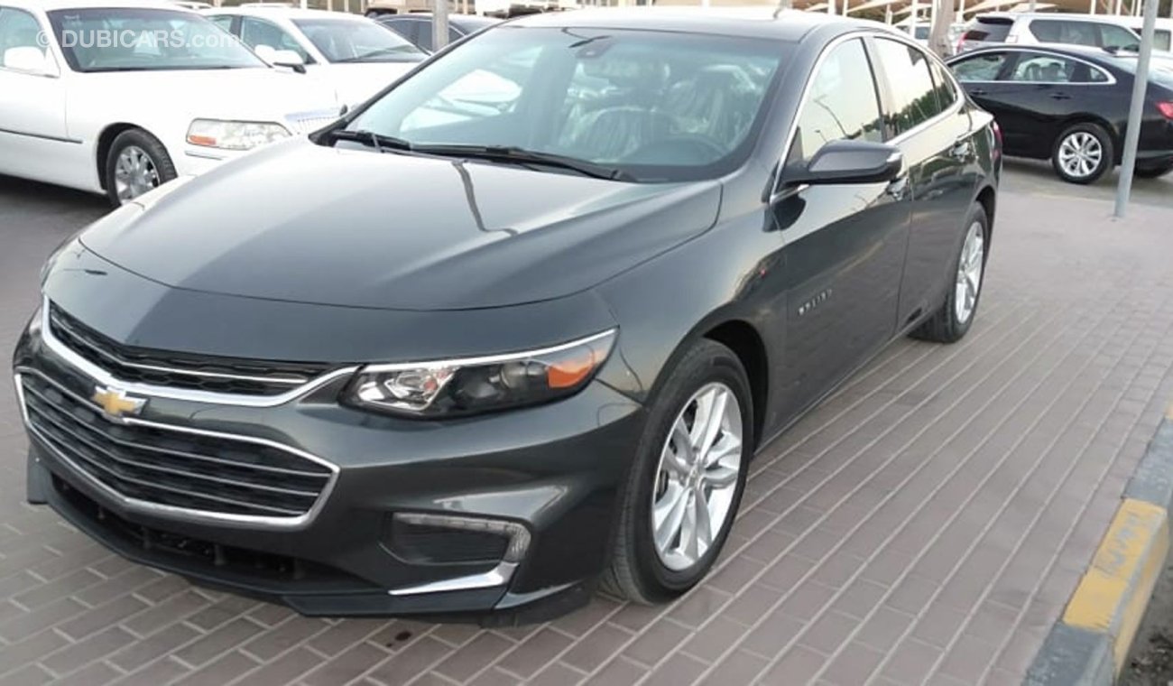 Chevrolet Malibu LT - With Panaromic Sunroof