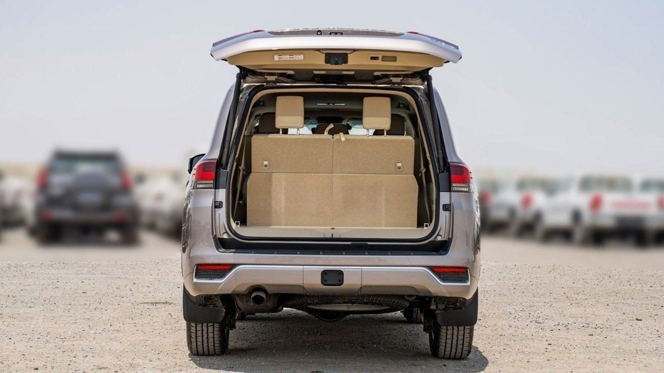 Toyota Land Cruiser VXR Petrol Full Option 2025
