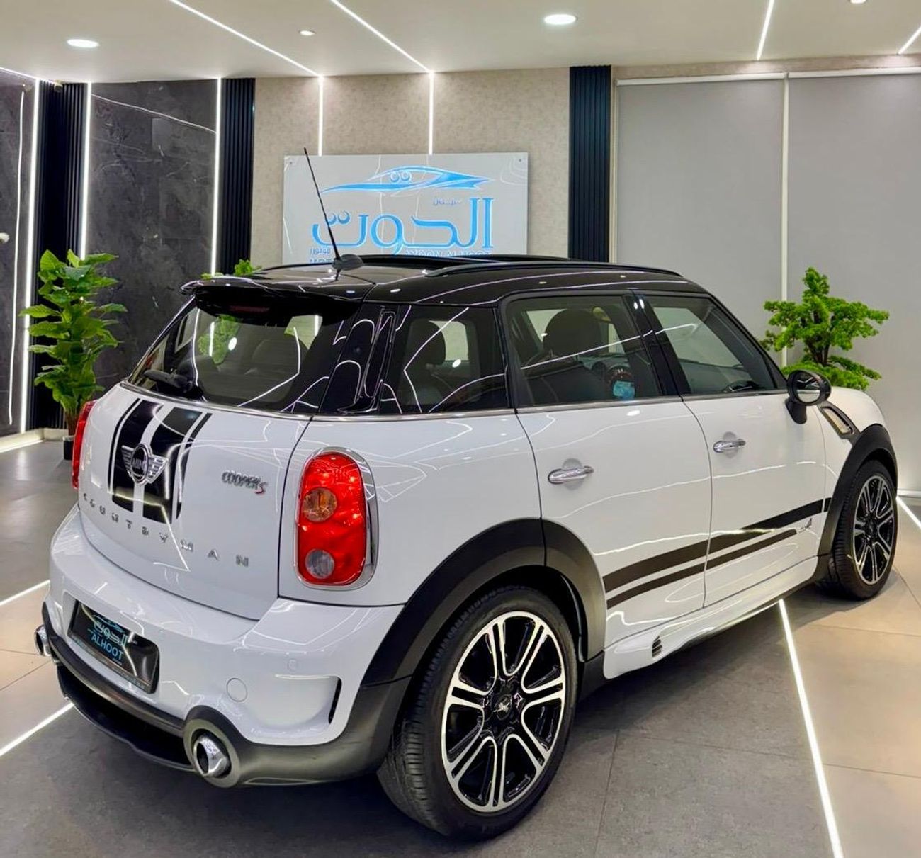 Mini John Cooper Works Countryman UNIQUE Mini COUNTRYMAN JOINS COOPER WORKS || ACCIDENT FREE || GCC || PANORAMIC ROOF