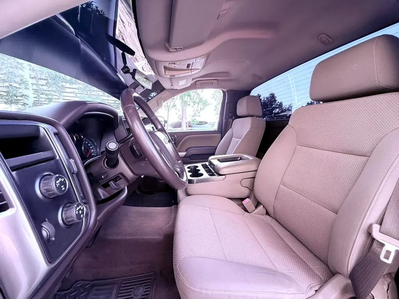 Chevrolet Silverado شيفروليه سيلفرادو LT خليجي موديل
