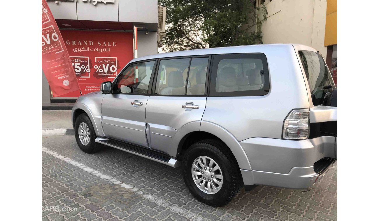 Mitsubishi Pajero 2015