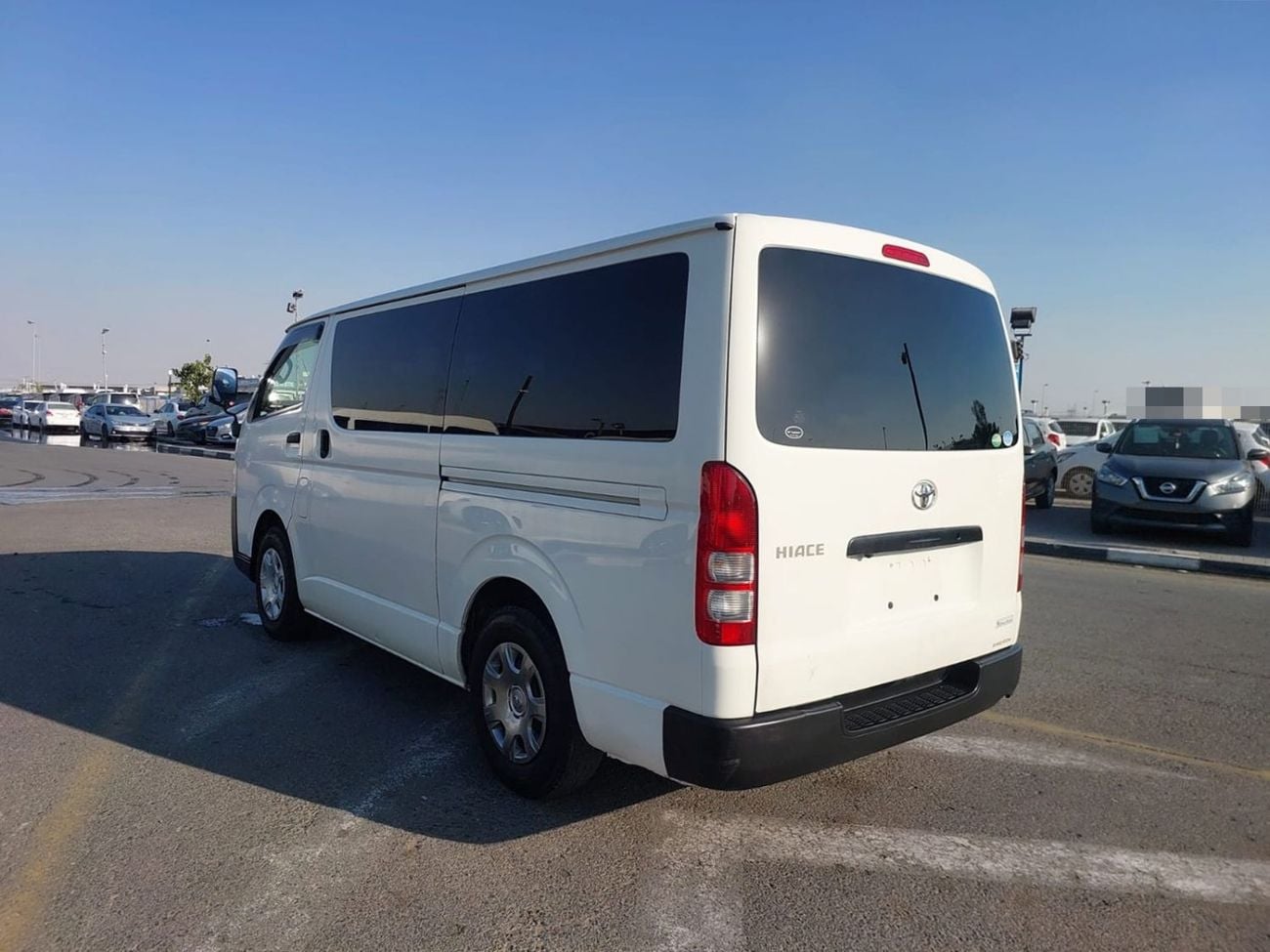 تويوتا هاياس TOYOTA HIACE VAN RHD 2019 MODEL 2.8 L DIESEL AUTOMATIC(PM05162)