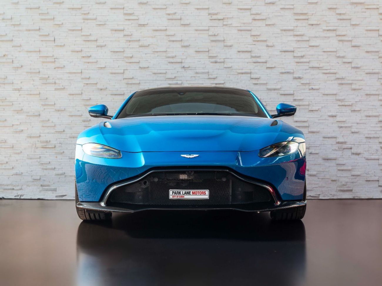 Aston Martin Vantage S