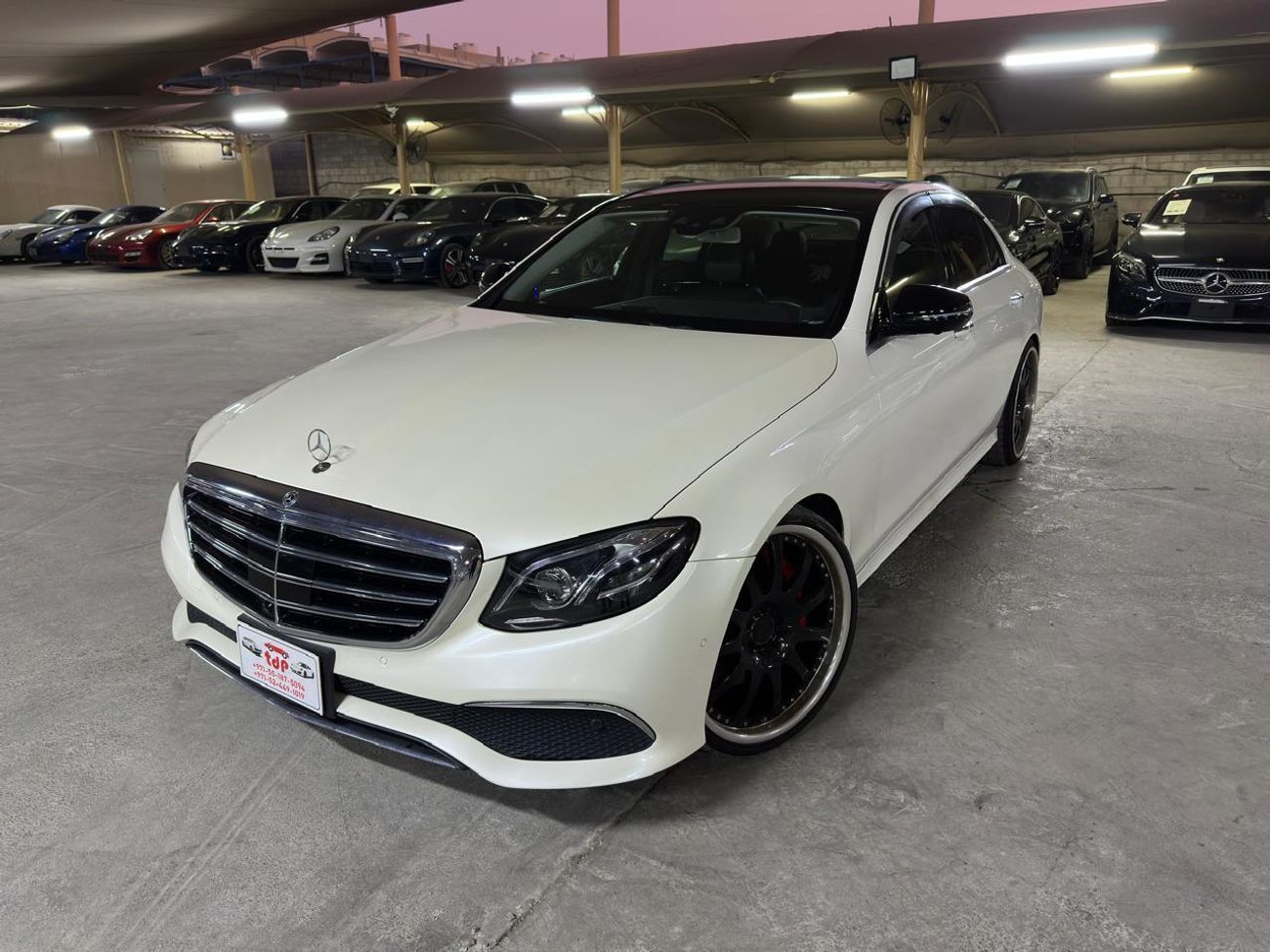 Mercedes-Benz E 400 MERCEDES E-CLASS E400 2017 3.5L | BURMESTER SOUND SYSTEM | CARBON INTERIOR | DRIVING ASSISTANCE PACK