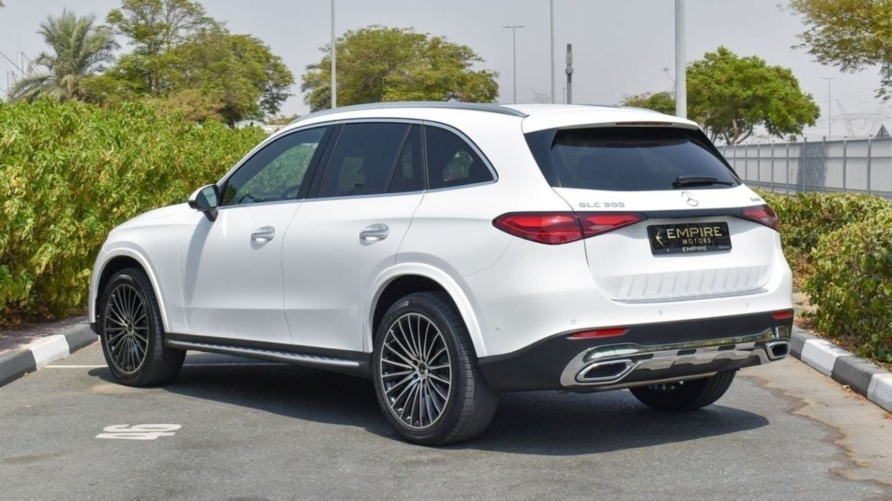 مرسيدس بنز GLC 300 MErcedes GLC 300 AMG II 2023 II FULLY LOADED