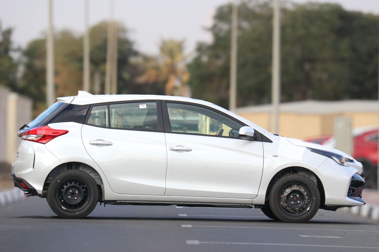 Toyota Yaris Yaris 1.3 Hatchback 2025