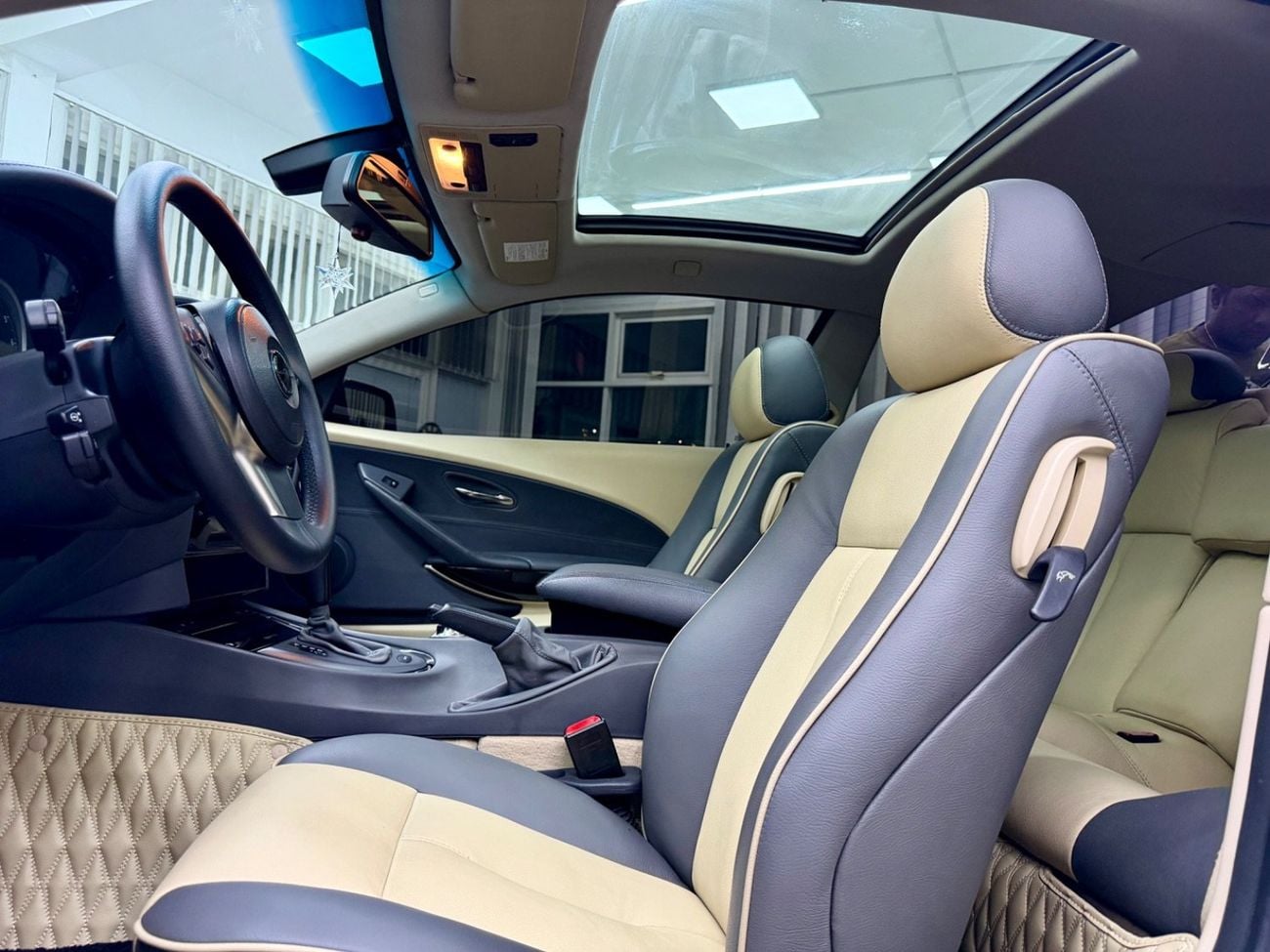 بي أم دبليو 645i Perfect condition .. V8 ..