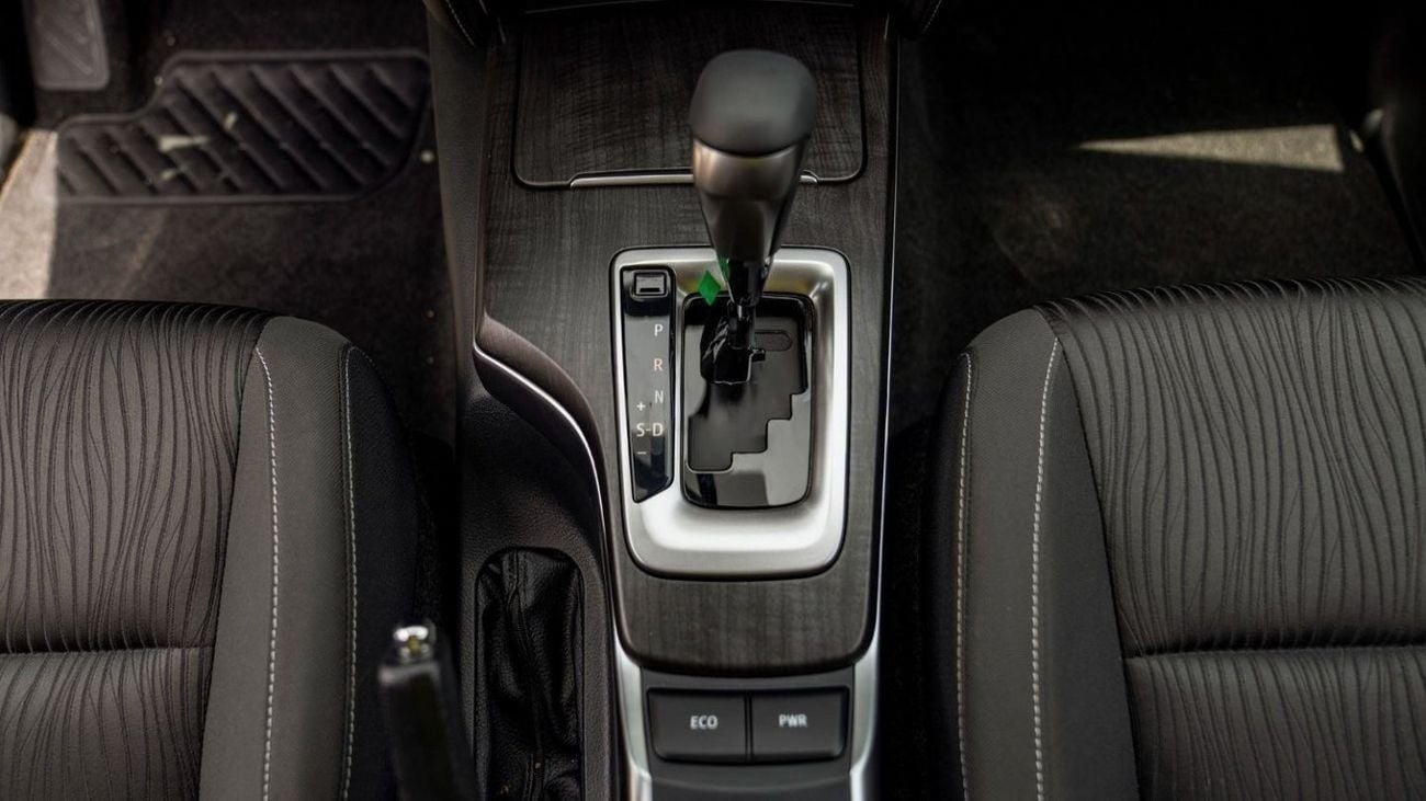 تويوتا فورتونر 2.4D AT 4X4 MY2025 – BRONZE