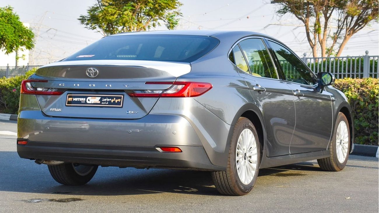 تويوتا كامري HEV