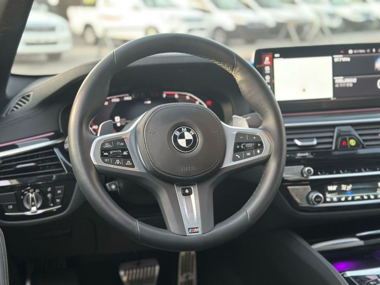 بي أم دبليو 530i BMW 530I 2023 2.0T