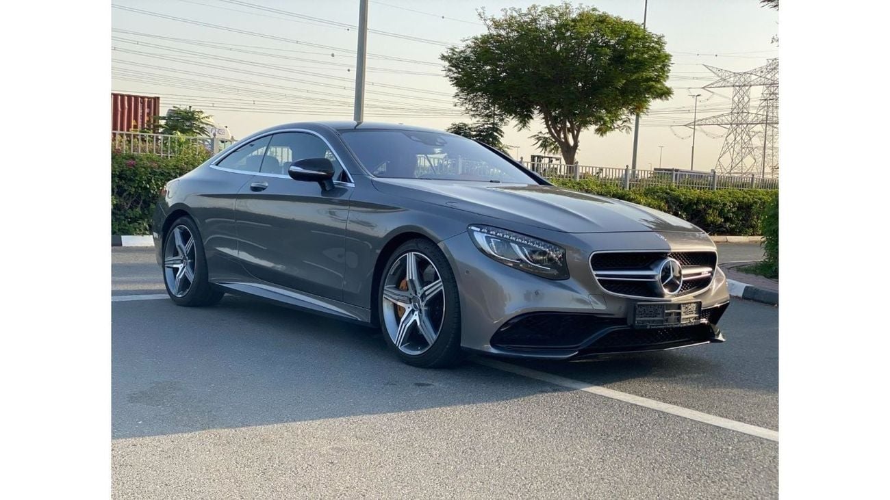 مرسيدس بنز S 63 AMG كوبيه GCC SPEC NEAT AND CLEAN