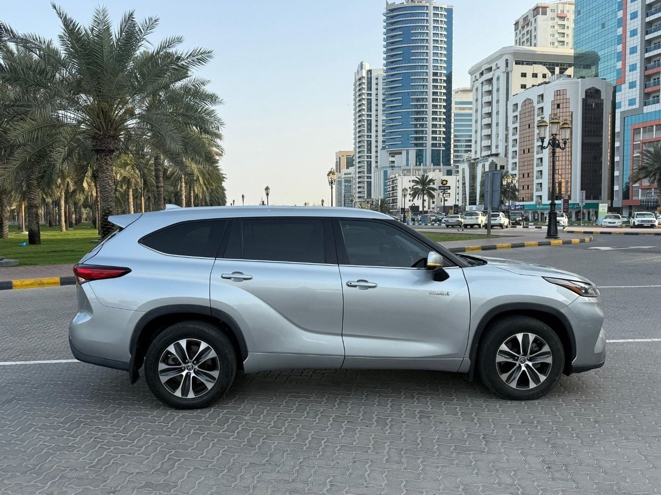 Toyota Kluger Hybrid GXL