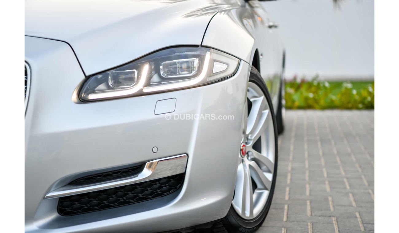 Jaguar XJ 2016 - Agnency Warranty & Service Contract - Immaculate Condition -  AED 2,037 PM - 0% DP