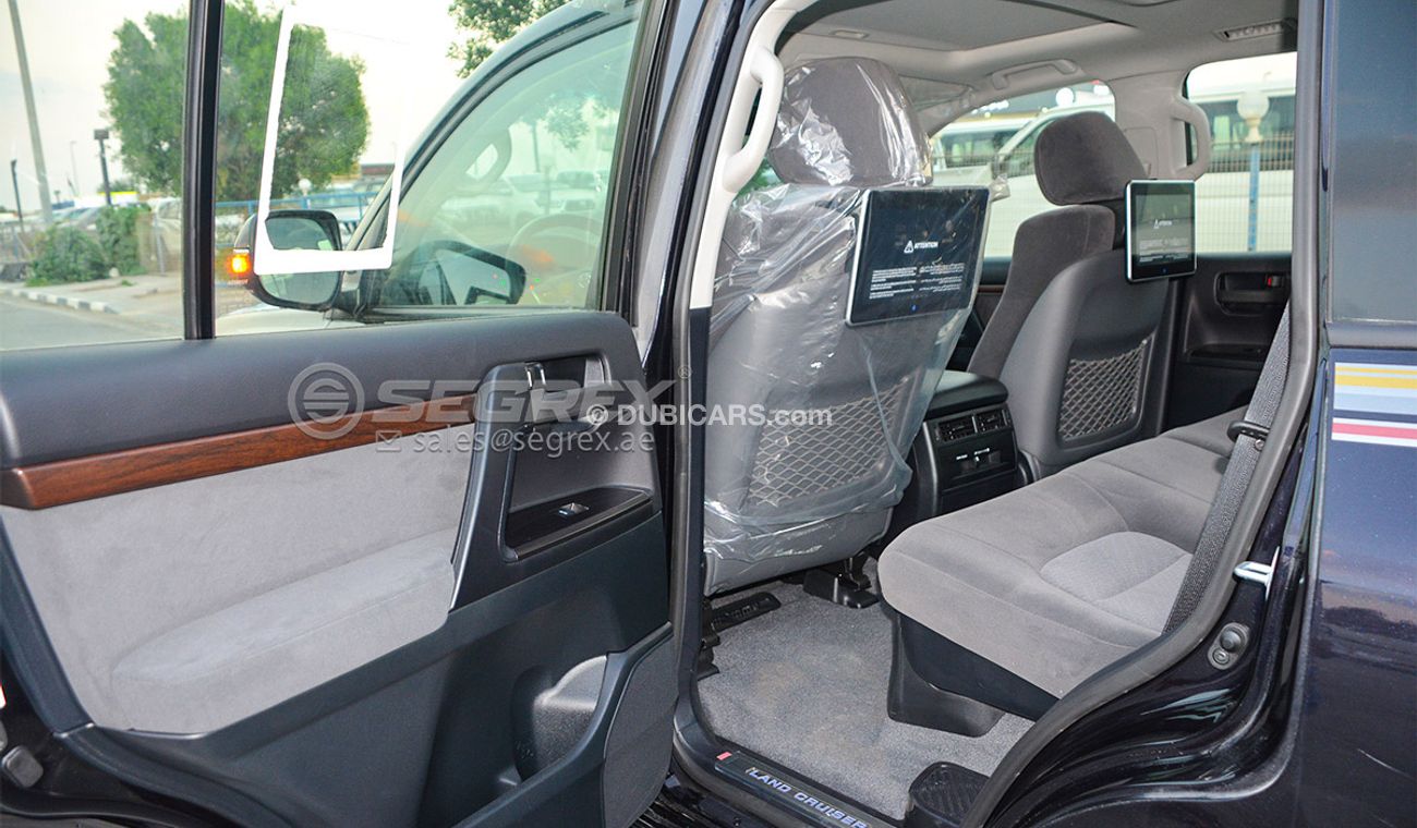 Toyota Land Cruiser LC200 4.5 GXR WITH KDSS & Rear DVD, Moquette, Remote Start