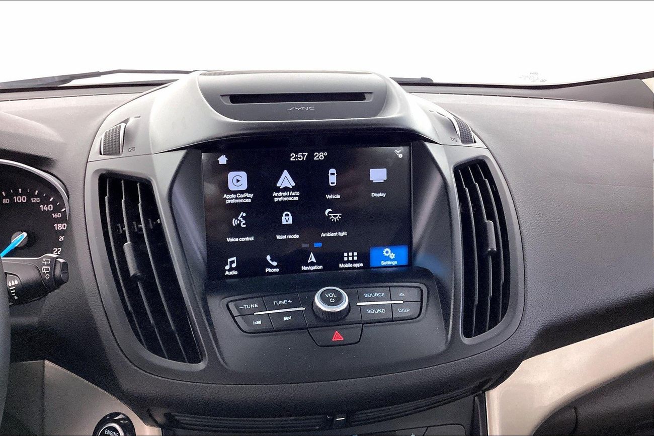 فورد إيسكاب Titanium | National Day Celebration | شامل الضمان | 0 ﺪﻔﻋﺓ ﺃﻮﻟﻯ