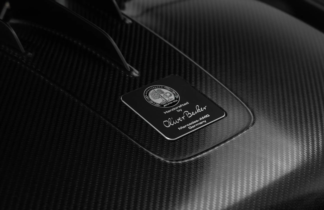 مرسيدس بنز AMG GT 4.0L V-8 Bi-Turbo Engine