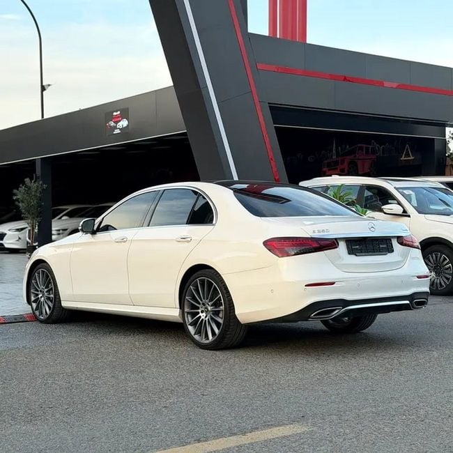 Mercedes-Benz E-Class 4MATIC, миниатюра 22