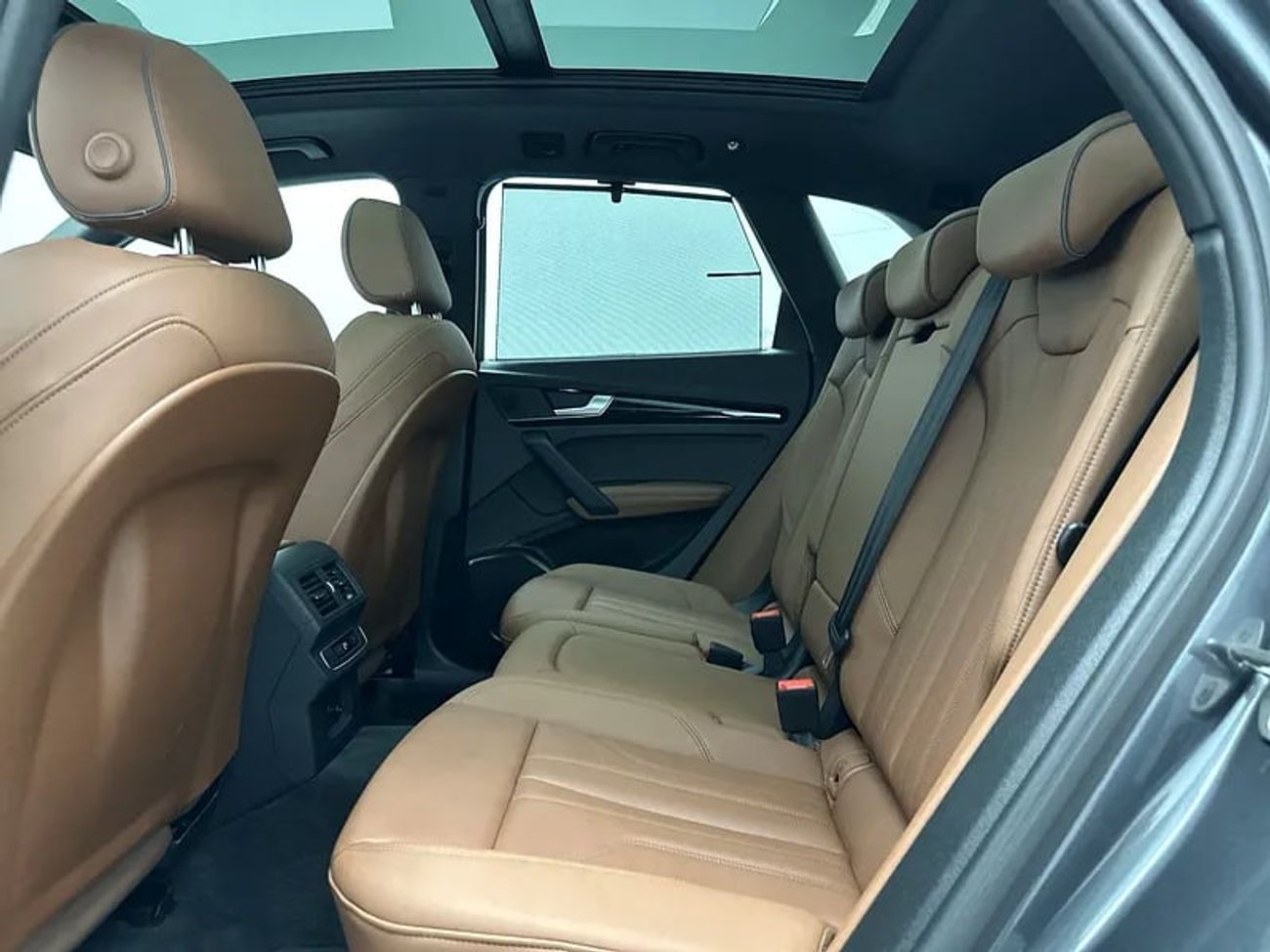 أودي Q5 S line 45 TFSI quattro 249hp (Ref# 01182) EXCLUSIVE RAMADAN OFFER