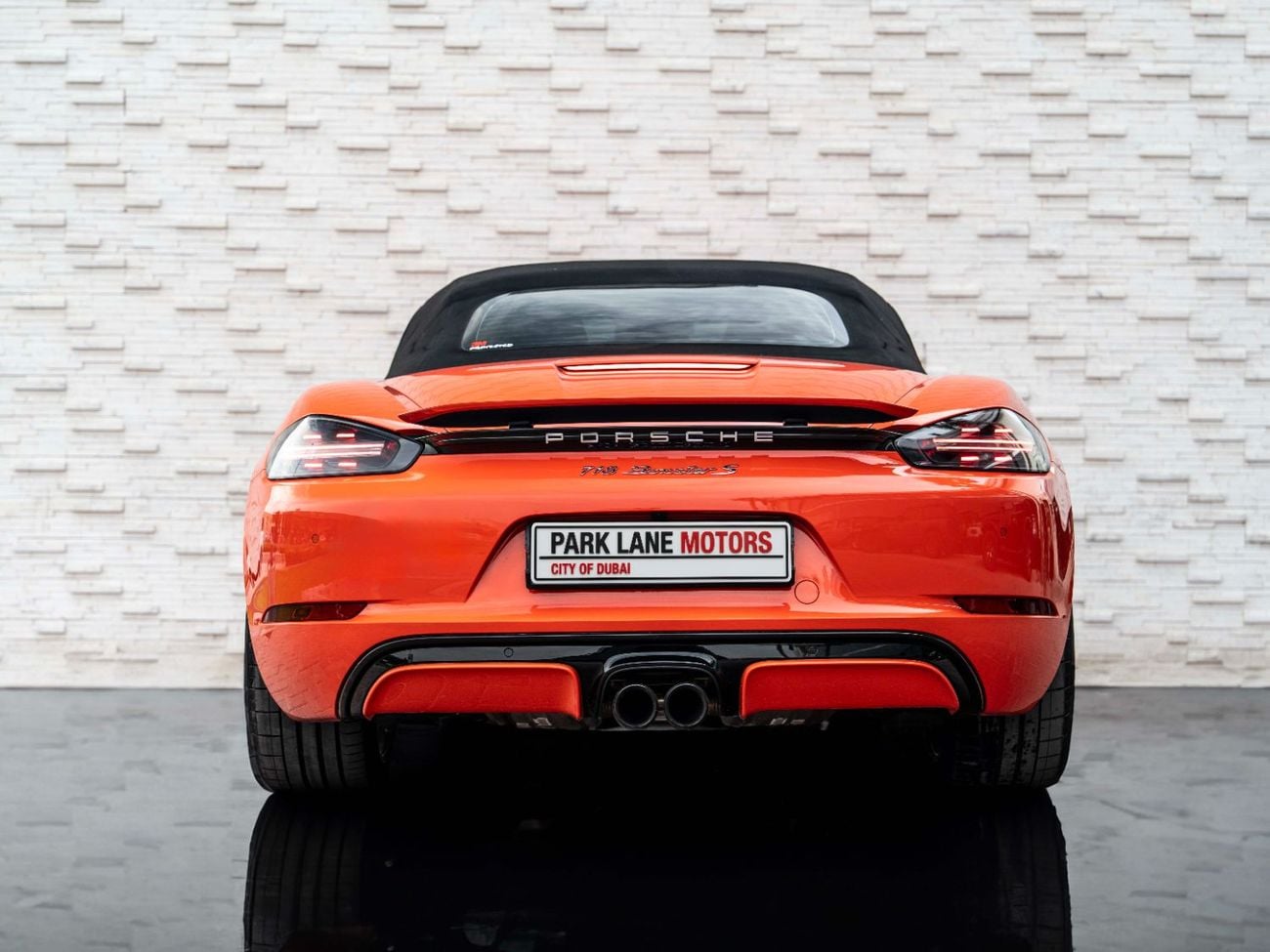 Porsche 718 Boxster S 2.5L A/T