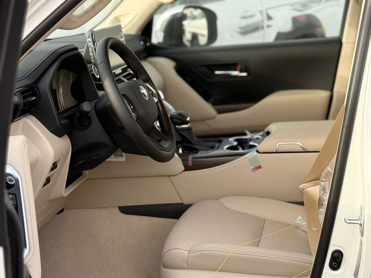 تويوتا لاند كروزر TOYOTA Land Cruiser VX 4.0 2025 Full option Omani