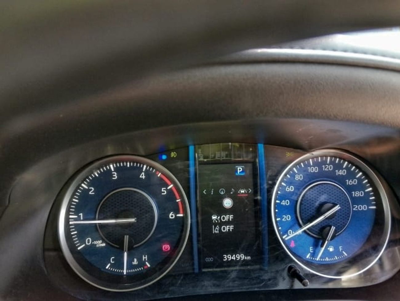 Toyota Fortuner VX-RHD-4WD-2.8L-Automatic-Diesel-7 Seats-5 Doors