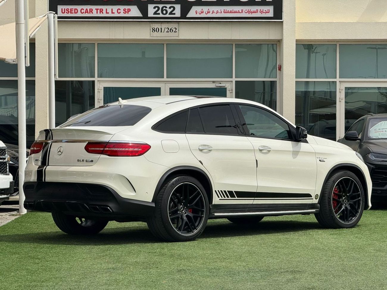 مرسيدس بنز GLE 63 AMG مرسيدس GLE63S خليجي 2018 صبغ وكالة تشييكات الوكالة تحت الضمان بحاله ممتازه