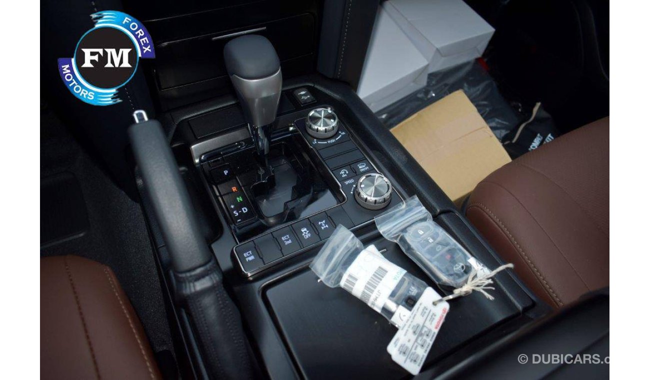 Toyota Land Cruiser 200  GXR 4.6L V8 Automatic Transmission Grand Touring Full Option