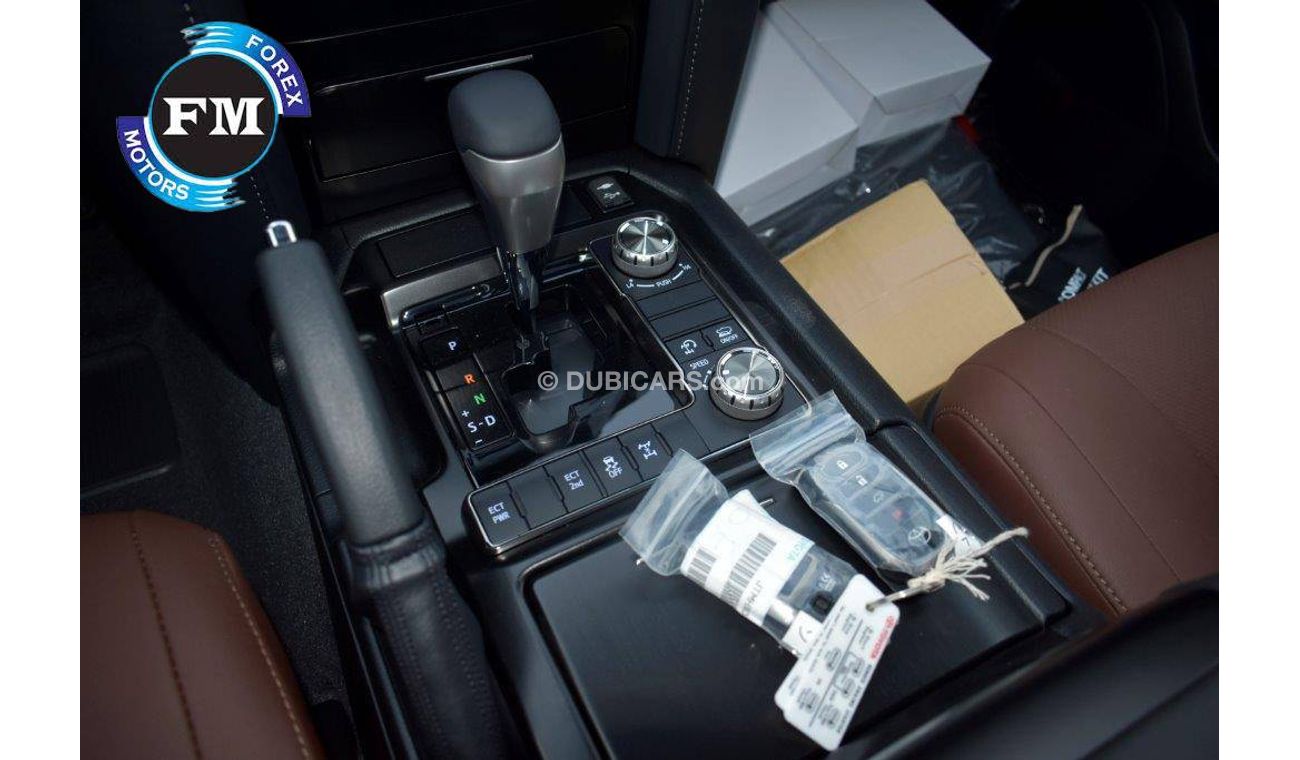 Toyota Land Cruiser 200  GXR 4.6L V8 Automatic Transmission Grand Touring Full Option