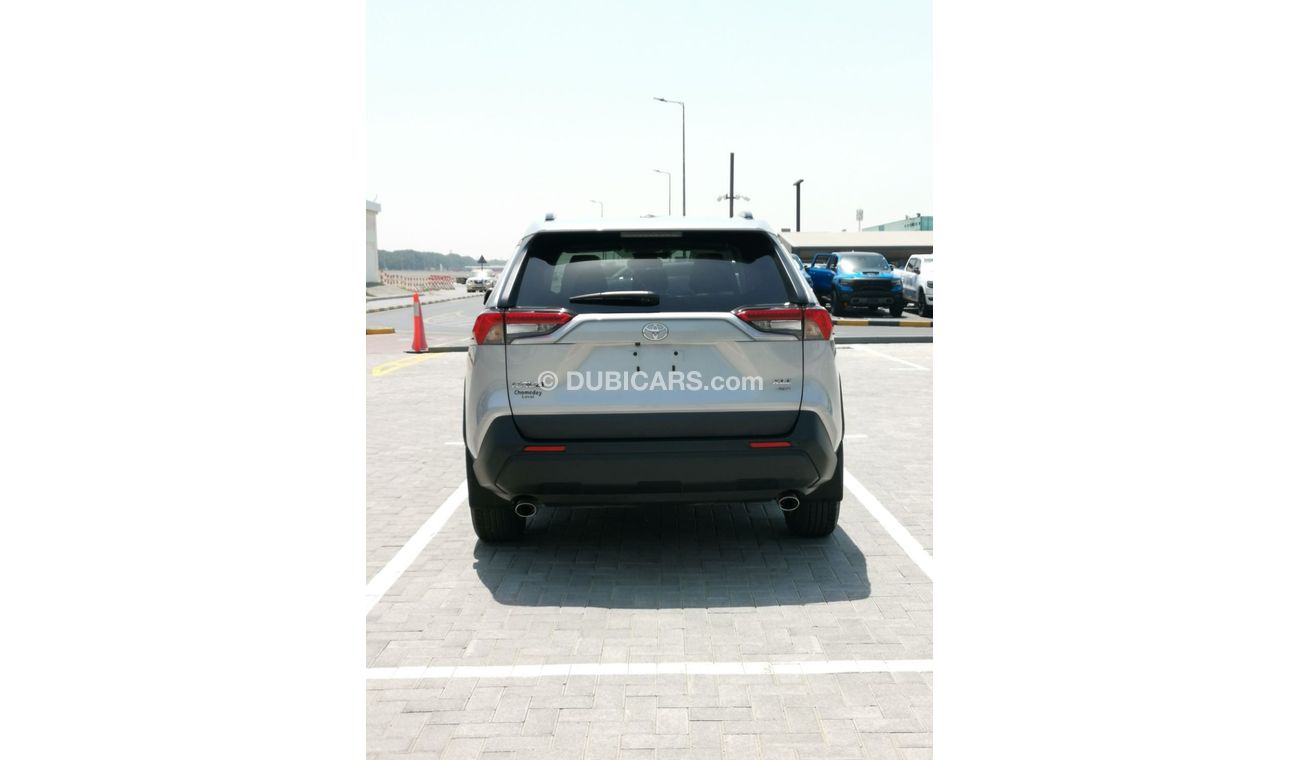 تويوتا راف ٤ TOYOTA RAV4 XLE -2022 - SILVER
