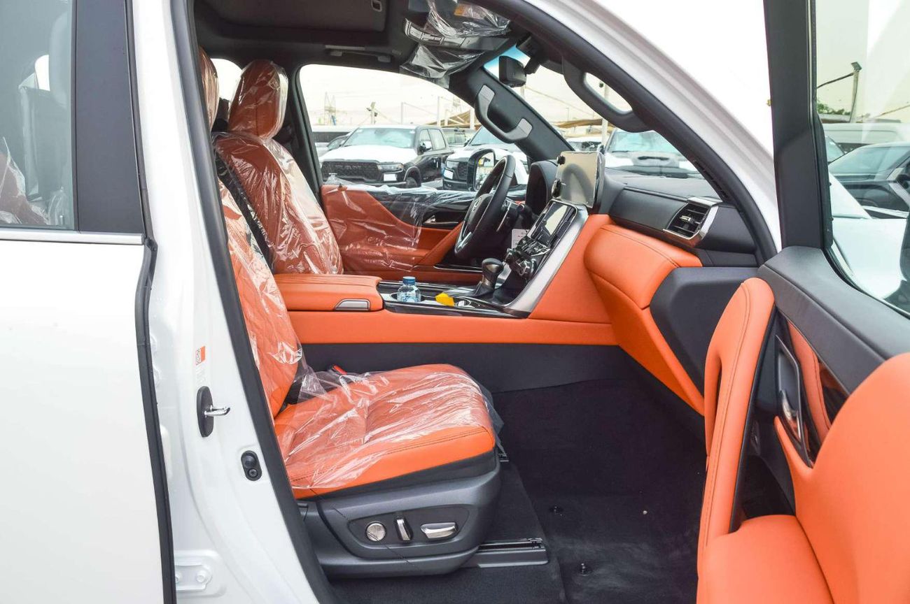 لكزس LX 600 LEXUS LX600 VIP 3.5L 4WD PETROL SUV 2026