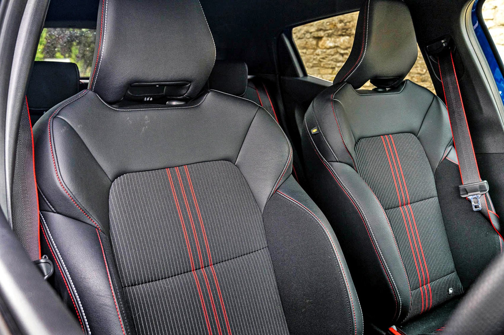 Renault Clio interior - Seats