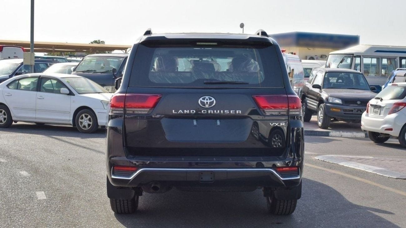 Toyota Land Cruiser Toyota Land Cruiser VXR 3.3L Diesel 2025