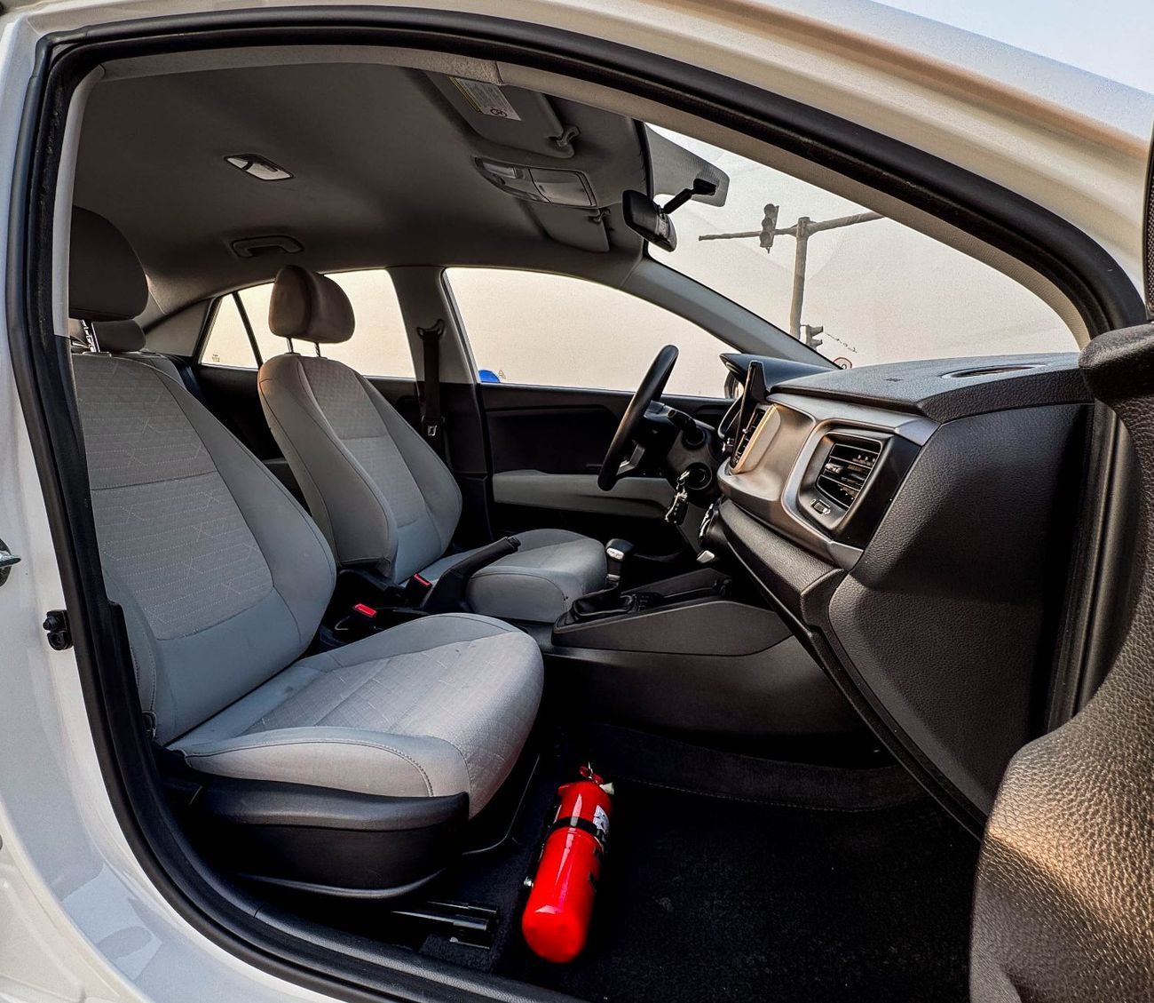 Kia Rio LX 1.4L Sedan Kia Rio | 1.5 L | 2022 | GCC | Accident-Free | In Excellent Condition | 564 P.M