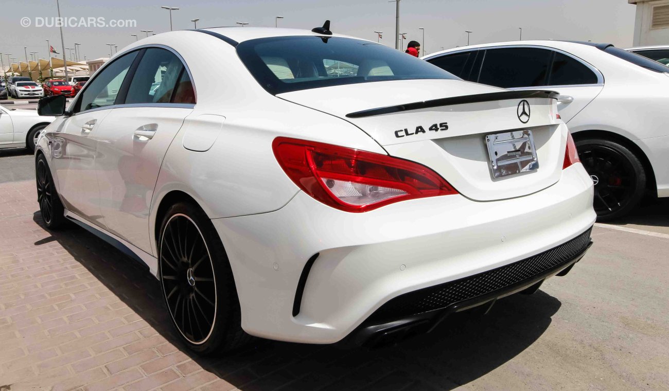 Mercedes-Benz CLA 45 AMG