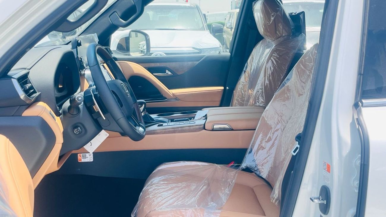 Lexus LX600 SIGNATURE