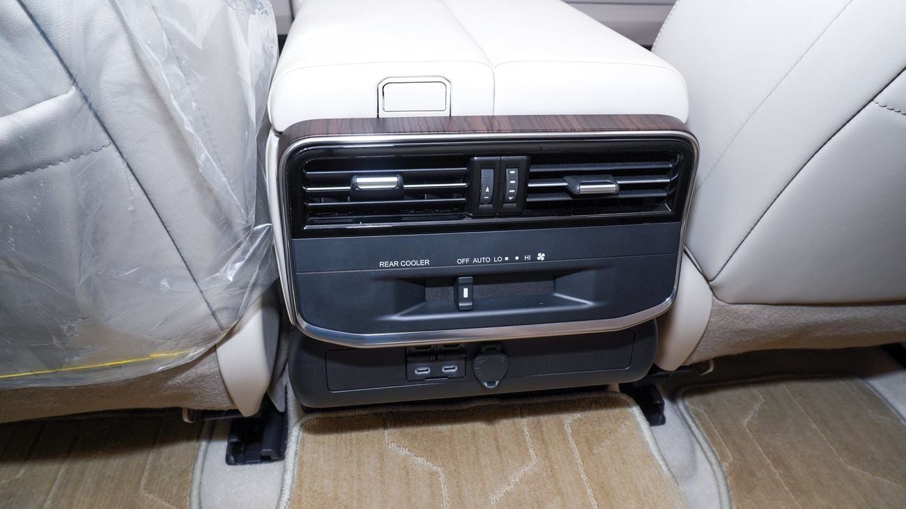 Toyota Land Cruiser GXR 4.0L