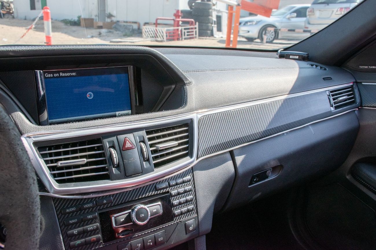 Mercedes-Benz E 63 AMG Std