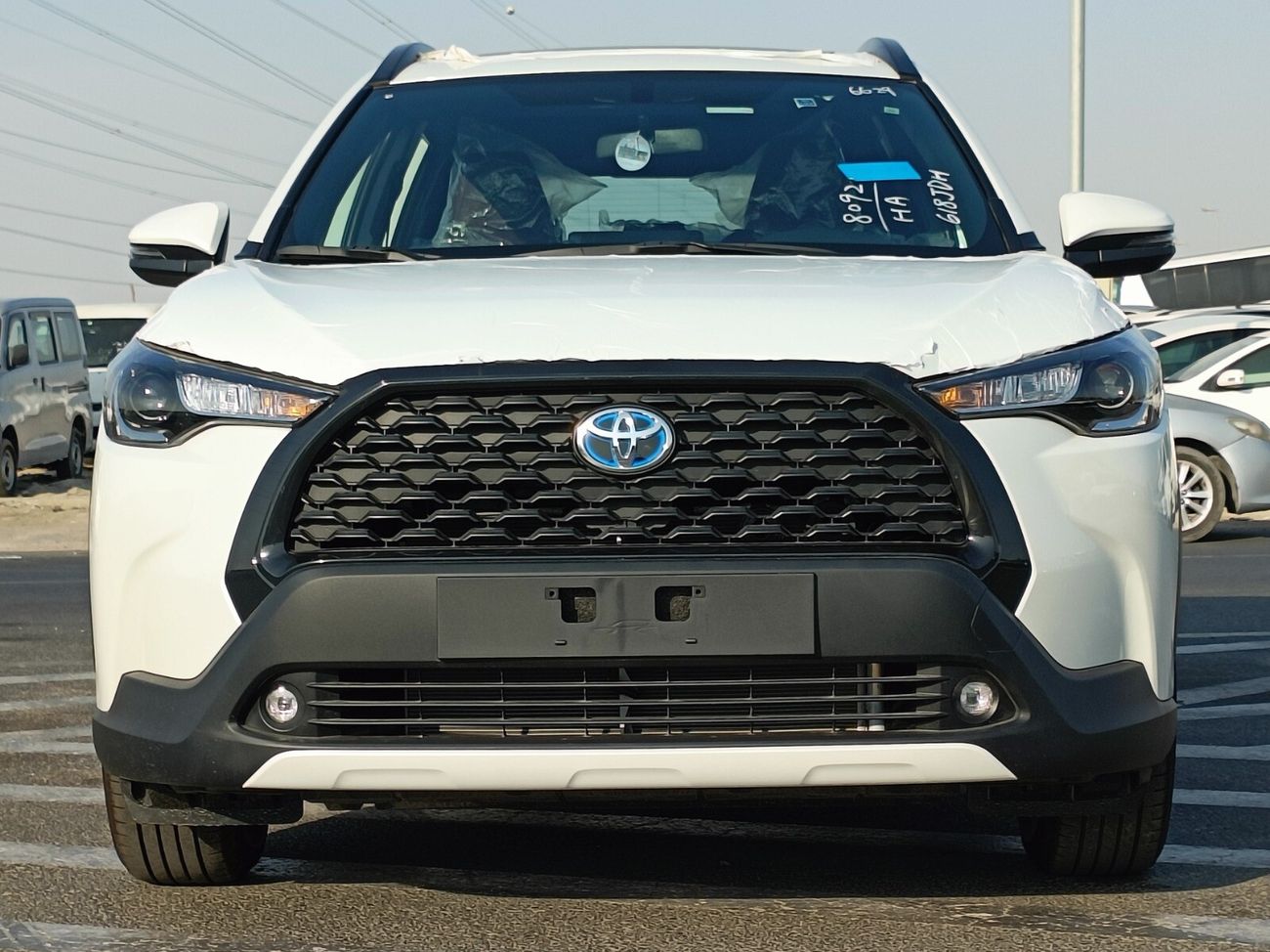 Toyota Corolla Cross 1.8L HYBRID / LEATHER SEATS / DVD+CAMERA / SUNROOF (CODE # TCCH-01)