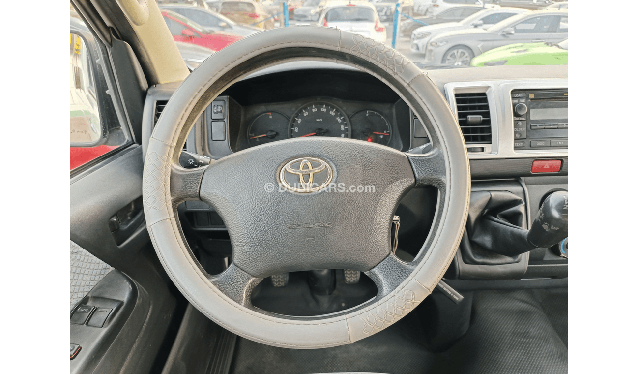 Toyota Hiace V4 / 2.7L /  Manual Gear Box / 15 SEATS / HIGH - ROOF (LOT # 55191)