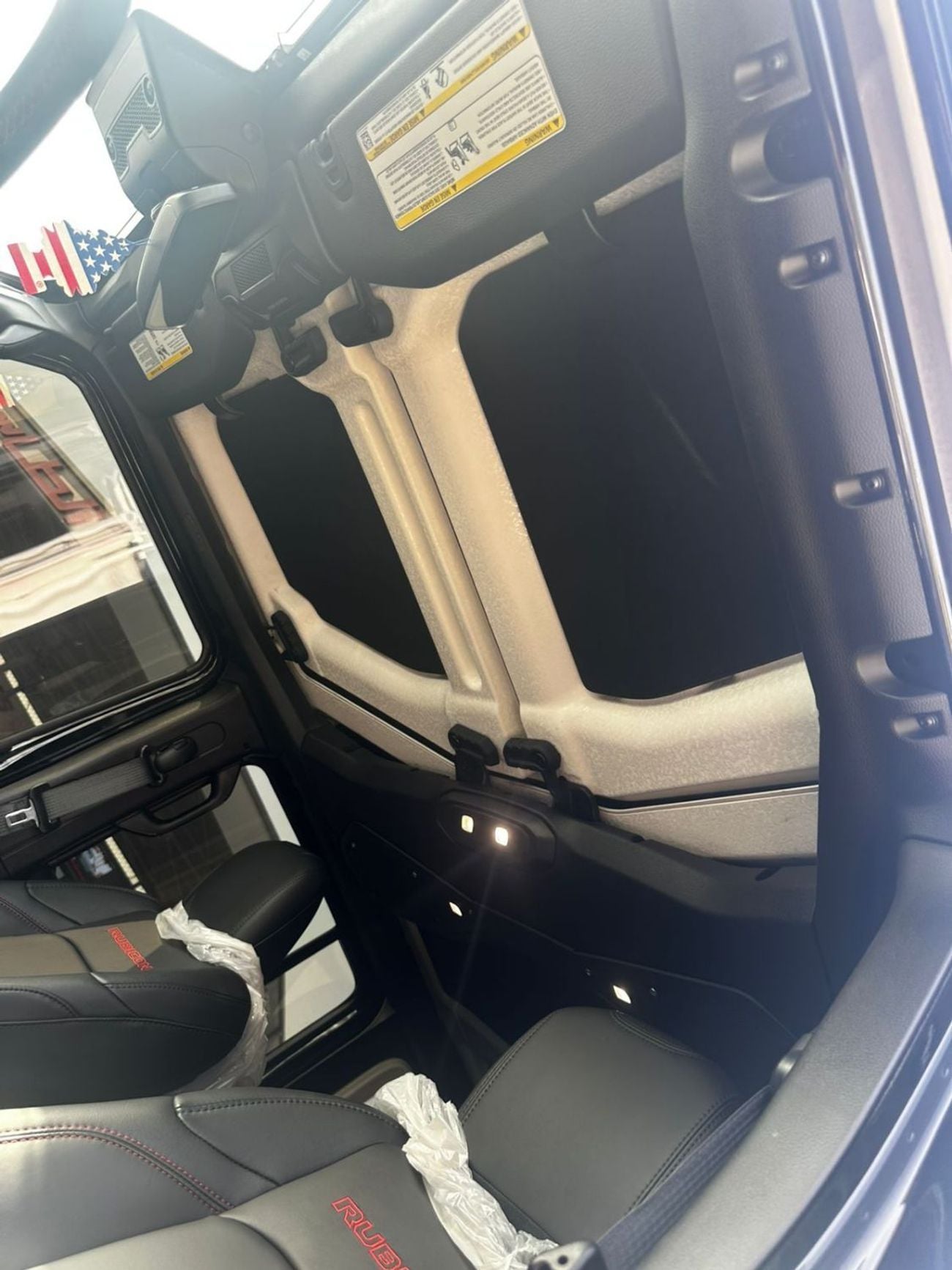 Jeep Wrangler Unlimited JEEP WRANGLER RUBICON EXTREME GCC 4-DOORS 2.0L TURBO RADAR FRONT AND REAR CAMERA OFF ROAD+ MY2024