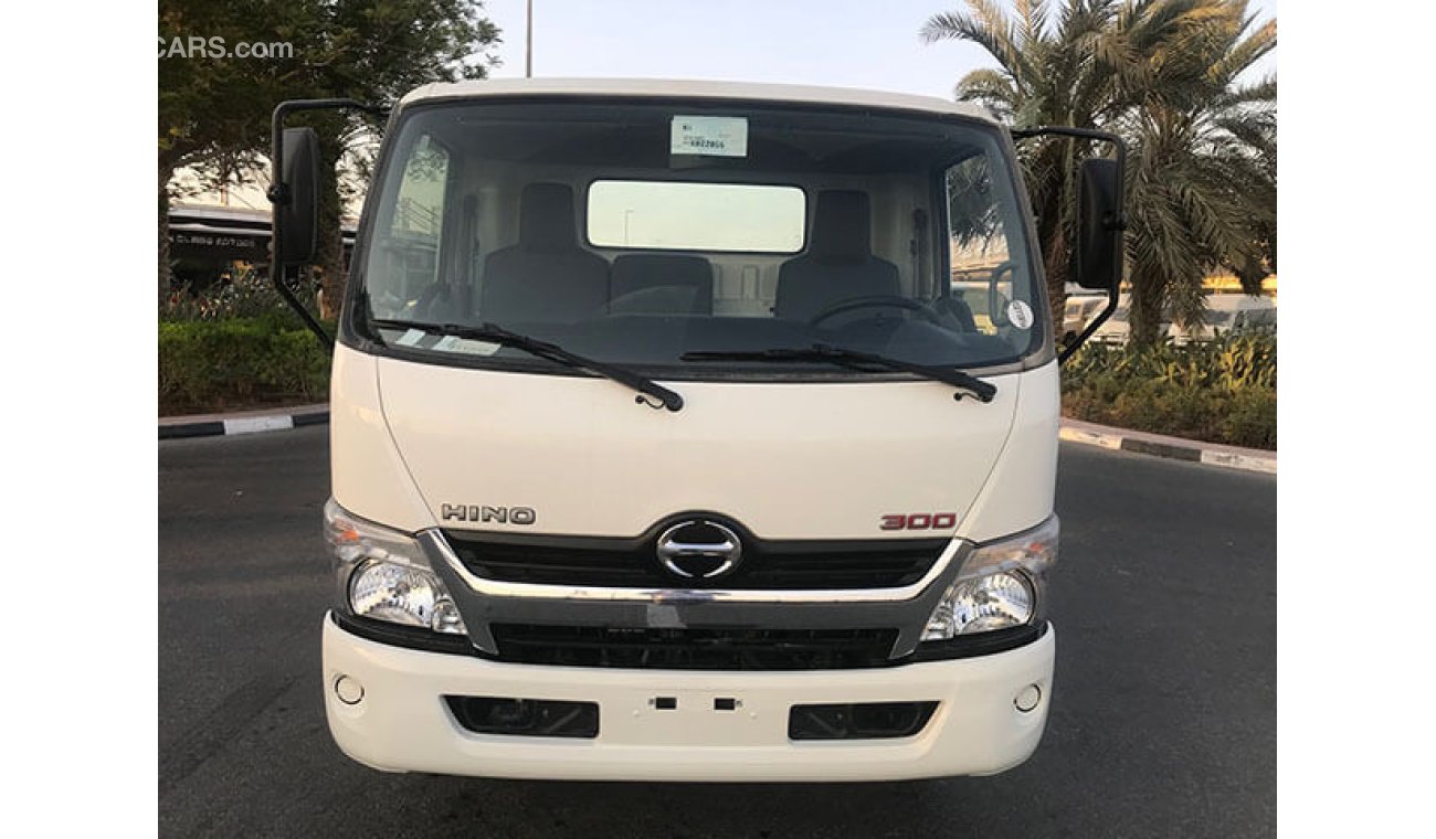 Hino 300 Series 714 Chassis  4.2 Ton Single Cab