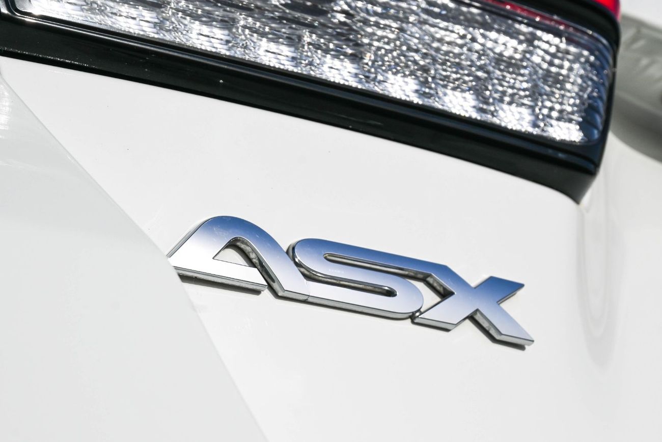 ميتسوبيشي ASX ميتسوبيشى ASX - موديل 2022 - خليجى - بدون حوادث - محرك 2.0 - ممشى قليل بحاله ممتازه