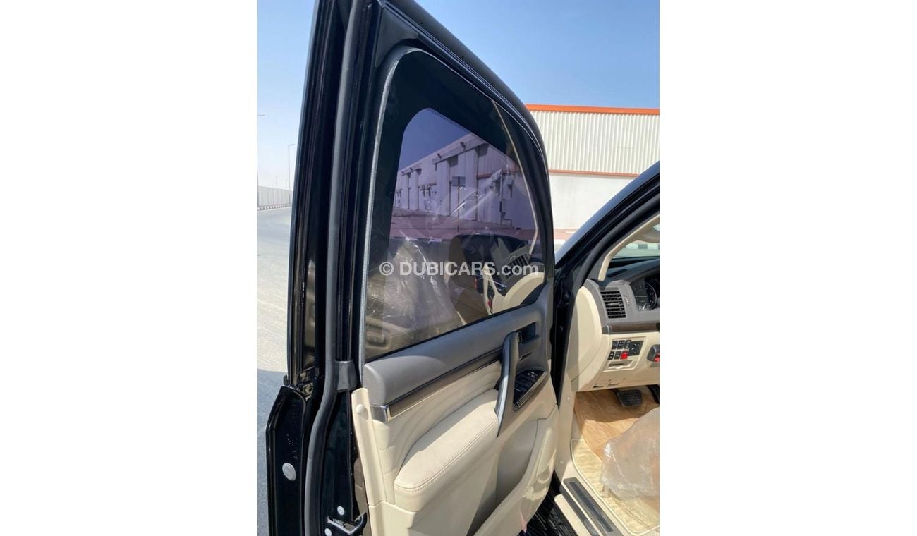 Toyota Land Cruiser ARMOURED B6 LEVEL 5.7 LTR ENGINE