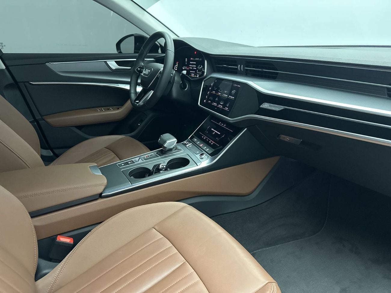 أودي A6 40 TFSI ADVANCED 40 TFSI (190 HP)