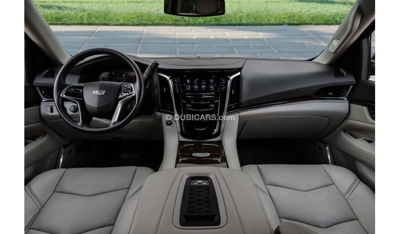 كاديلاك إسكالاد بريميوم | 2,742 P.M  | 0% Downpayment | Full Agency Serviced!