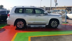 Toyota Land Cruiser VXS 5.7 QULIT