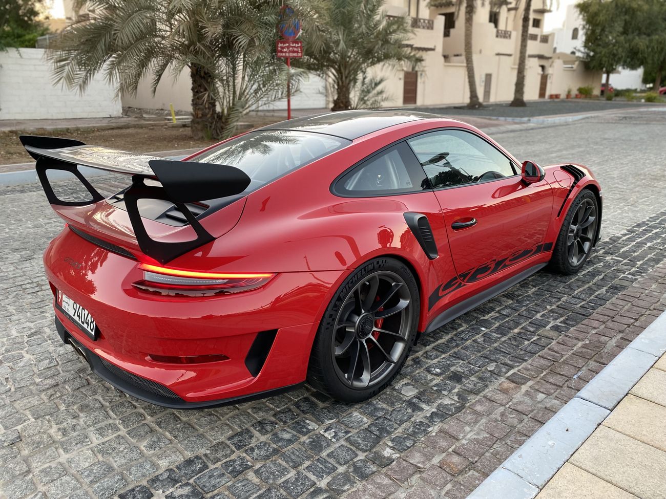 Modèle Réduit Porsche 911 GT3 RS Weissach 2019 Vert - Échelle 1:18 Minichamps - Série Limitée 222 Ex.
