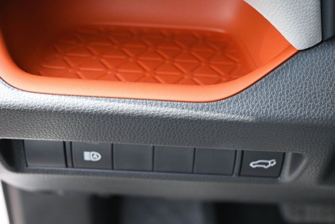 Toyota RAV4 Toyota RAV4 Adventure 2.5L Petrol, CUV AWD 5Doors Color White Model 2023