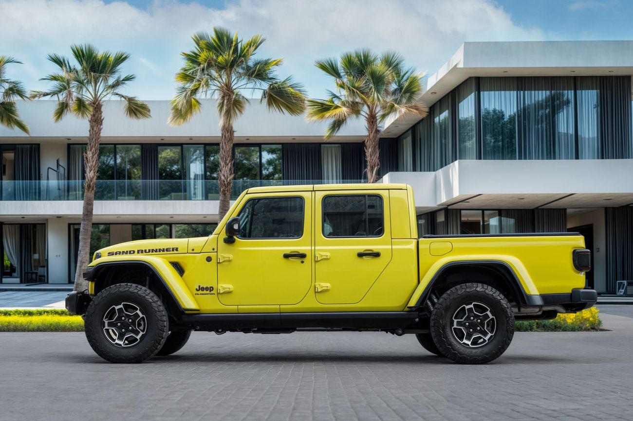 Jeep Gladiator Gladiator Sand Runner | 3,428 P.M | 0% Downpayment | Full Option!