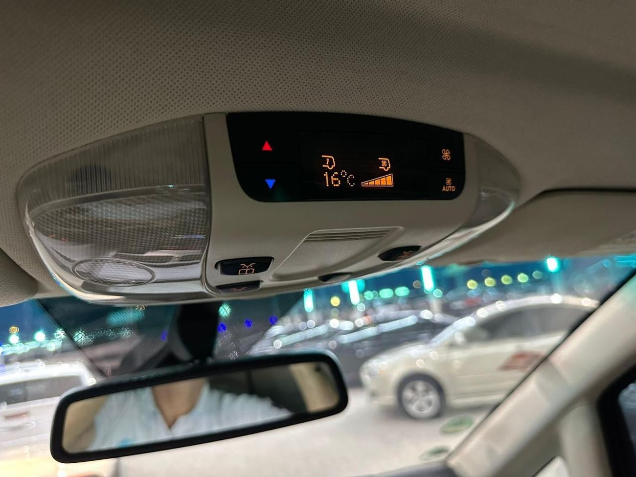 Mercedes-Benz Viano 2014 Mercedes-Benz Viano Trend (W639), 5dr MPV, 3.0L 6cyl Diesel, Automatic, Rear Wheel Drive.The ca